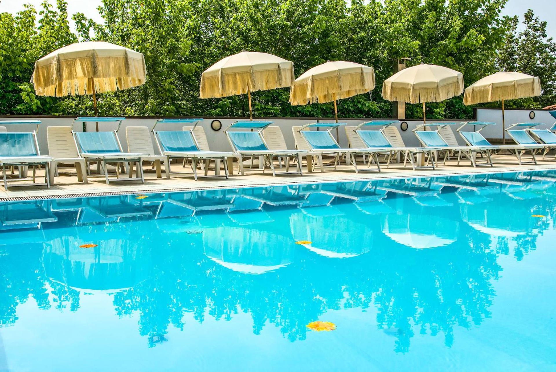 Hotel & Residence Parador Cesena Bagian luar foto
